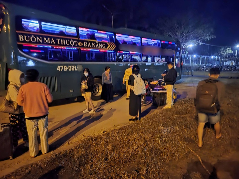 Đ&agrave; Nẵng: Xử l&yacute; nhiều t&agrave;i xế xe kh&aacute;ch uống rượu bia, dương t&iacute;nh ma t&uacute;y dịp Tết dương lịch- Ảnh 1.