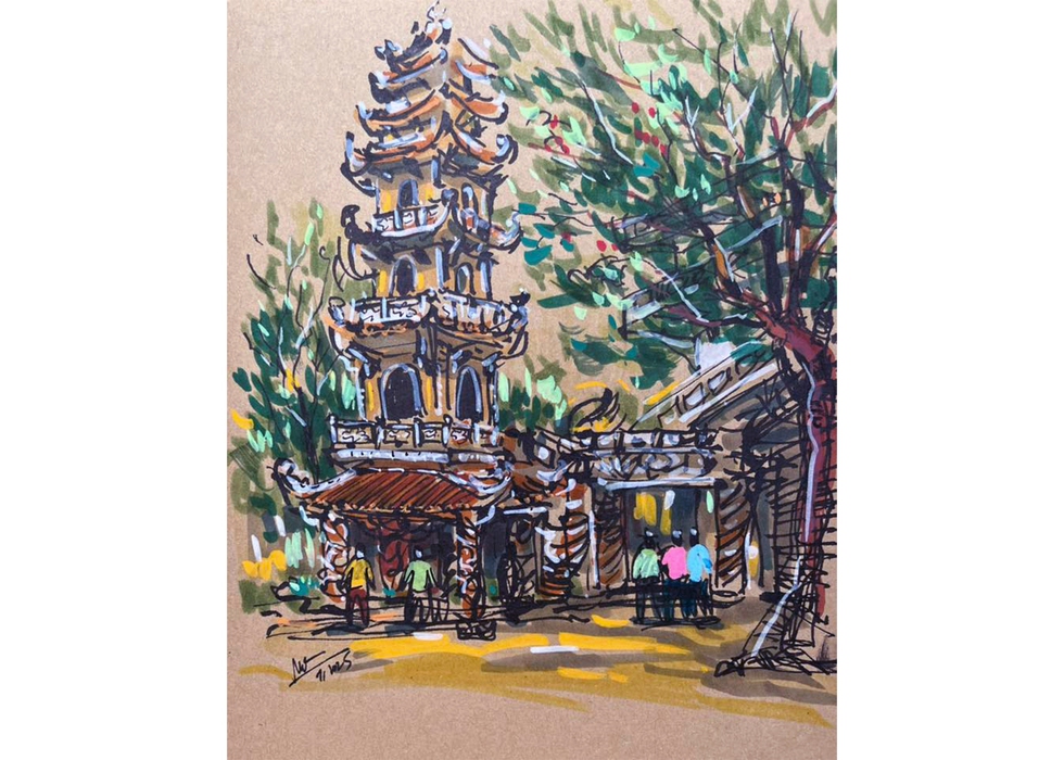 'Ch&ugrave;a ve chai' ở L&acirc;m Đồng c&oacute; g&igrave; m&agrave; kh&aacute;ch nườm nượp check-in?- Ảnh 5.