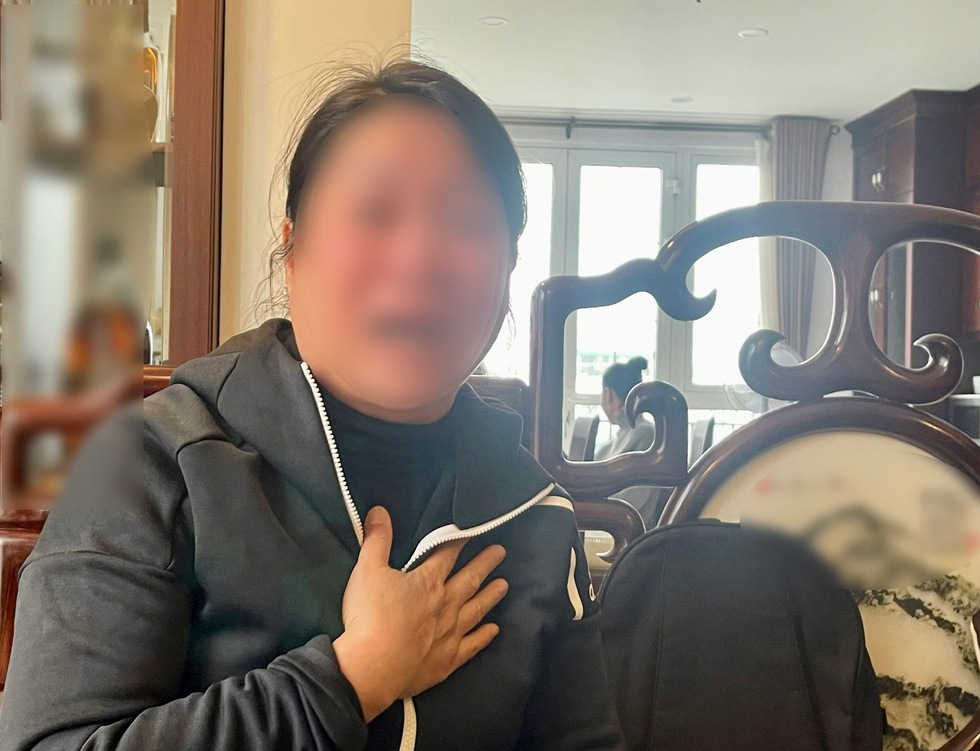 C&ocirc;ng an điều tra vụ nữ gi&uacute;p việc bạo h&agrave;nh cụ b&agrave; 82 tuổi ở H&agrave; Nội- Ảnh 3.