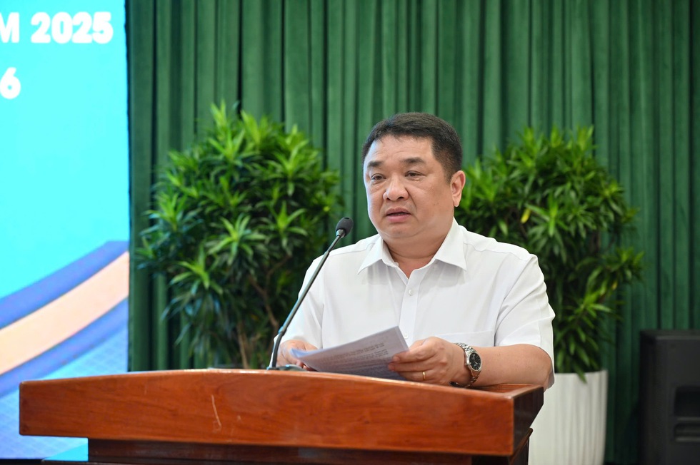 Quản l&yacute; vỉa h&egrave; sau s&aacute;p nhập: Mỗi nơi một kiểu, TP.HCM t&iacute;nh sửa quy định- Ảnh 3.