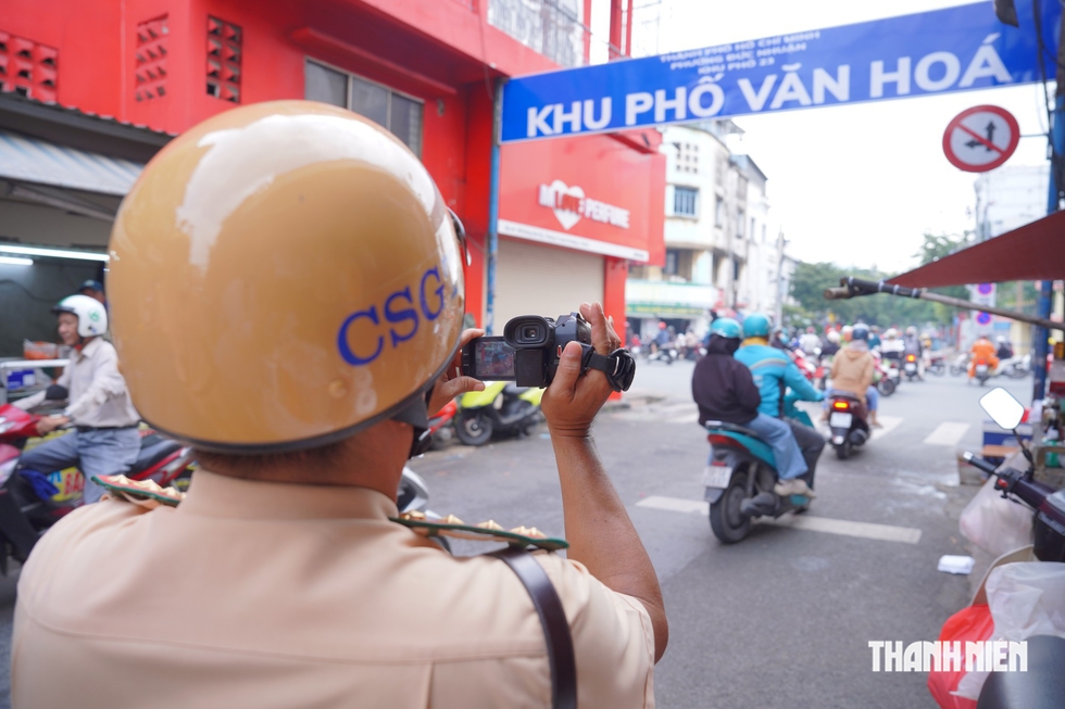 CSGT TP.HCM tăng cường phạt nguội qua camera: Những lỗi n&agrave;o dễ bị ghi h&igrave;nh?- Ảnh 1.