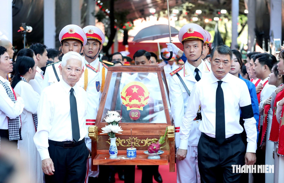TP.HCM an táng liệt sĩ Tết Mậu Thân 1968: Cuộc trở về vĩ đại nhất trong thời bình - Ảnh 2.