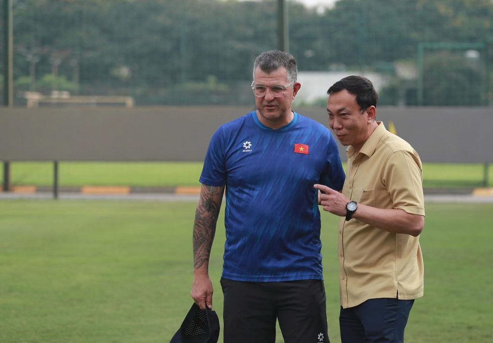 Chủ tịch VFF nói rất hay về U.17 Việt Nam, HLV Roland muốn tạo khác biệt tại World Cup U.17- Ảnh 2.