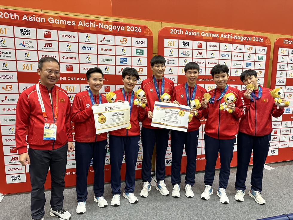 Thắng Th&aacute;i Lan kịch t&iacute;nh, bảo vệ th&agrave;nh c&ocirc;ng HCV ASIAD: C&aacute;c c&ocirc; g&aacute;i cầu m&acirc;y Việt Nam được thưởng tiền tỉ- Ảnh 11.