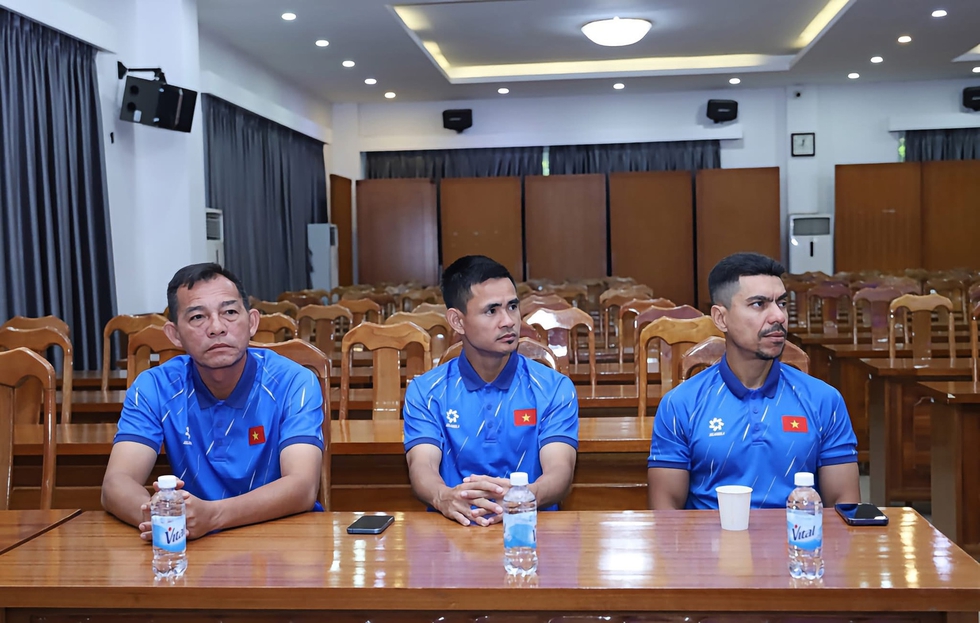 HLV Roland đề xuất n&oacute;ng trước World Cup U.17, VFF v&agrave; U.17 Việt Nam c&oacute; động th&aacute;i rất đặc biệt - Ảnh 2.