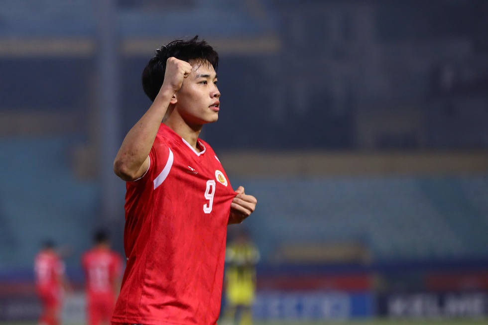 &lsquo;Quần đ&ugrave;i &aacute;o số hợp với Bắc hơn mọi người nhỉ&rsquo;- Ảnh 1.