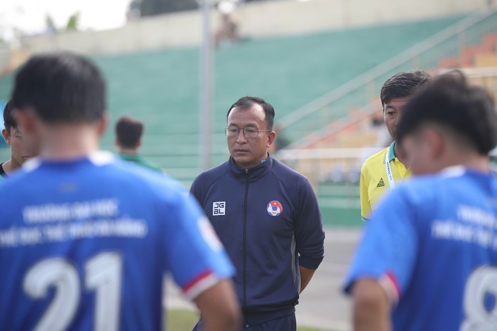 Á quân Trường ĐH TDTT Đà Nẵng 'thay máu' đội bóng, quyết tâm đổi màu huy chương- Ảnh 2.
