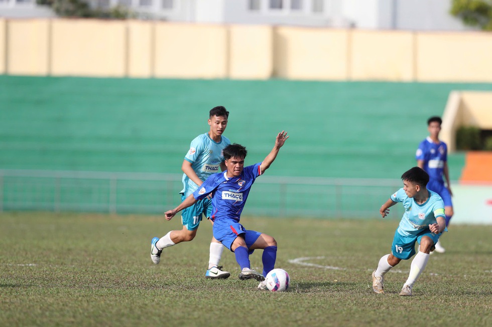 Á quân Trường ĐH TDTT Đà Nẵng 'thay máu' đội bóng, quyết tâm đổi màu huy chương- Ảnh 3.