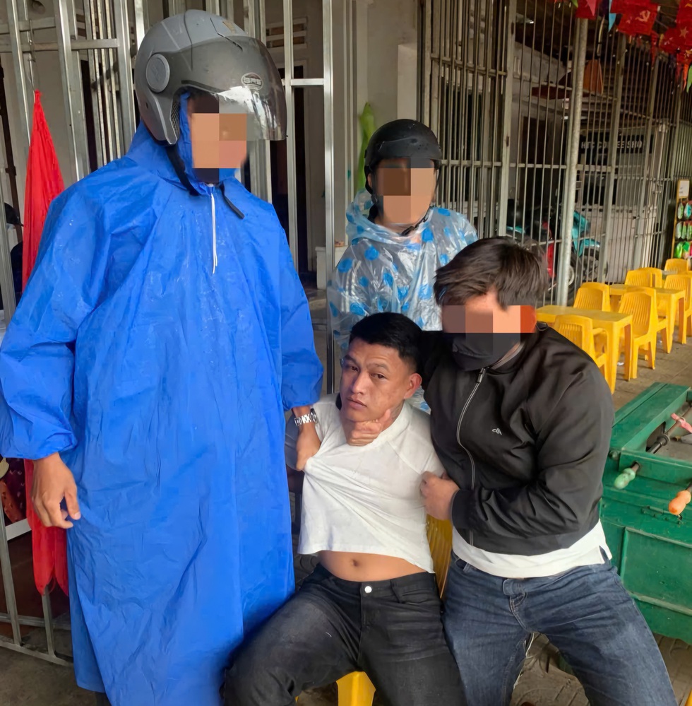 Đ&agrave; Nẵng: Xiết cổ cướp b&ocirc;ng tai người phụ nữ ngo&agrave;i đồng, nghi phạm bị t&oacute;m gọn- Ảnh 1.