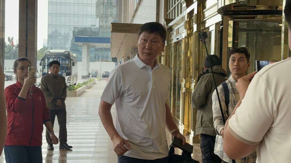 Đỗ Ho&agrave;ng H&ecirc;n n&oacute;i cực hay trong ng&agrave;y đầu l&ecirc;n đội tuyển Việt Nam, b&aacute;o ch&iacute; &lsquo;th&iacute;ch m&ecirc;&rsquo; - Ảnh 1.