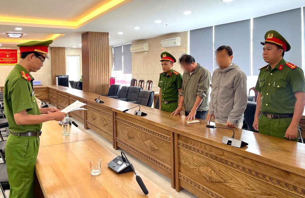 Ph&aacute; đường d&acirc;y mua b&aacute;n h&oacute;a đơn h&agrave;ng chục tỉ đồng, lộ chi&ecirc;u l&aacute;ch luật tinh vi- Ảnh 1.