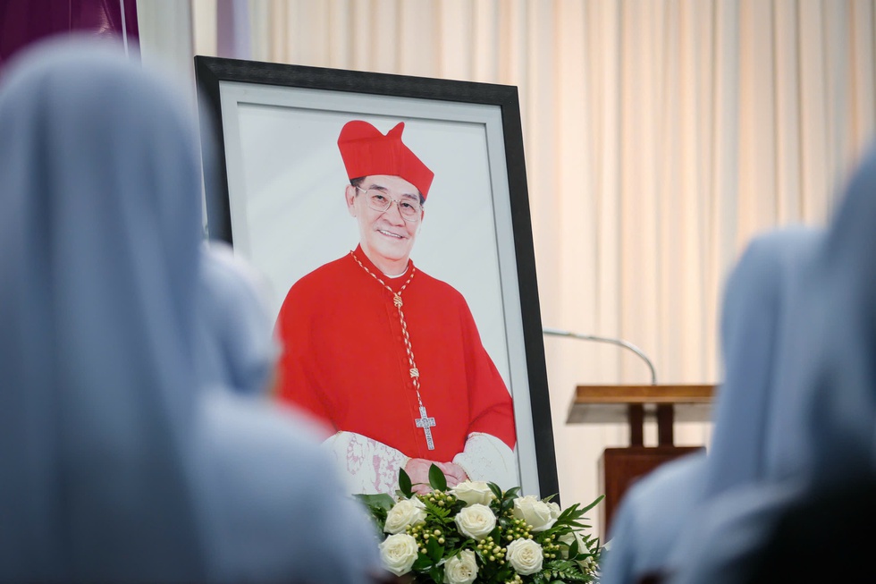 Nh&agrave; nguyện 160 năm nơi an t&aacute;ng Đức Hồng y Gioan Baotixita Phạm Minh Mẫn- Ảnh 1.