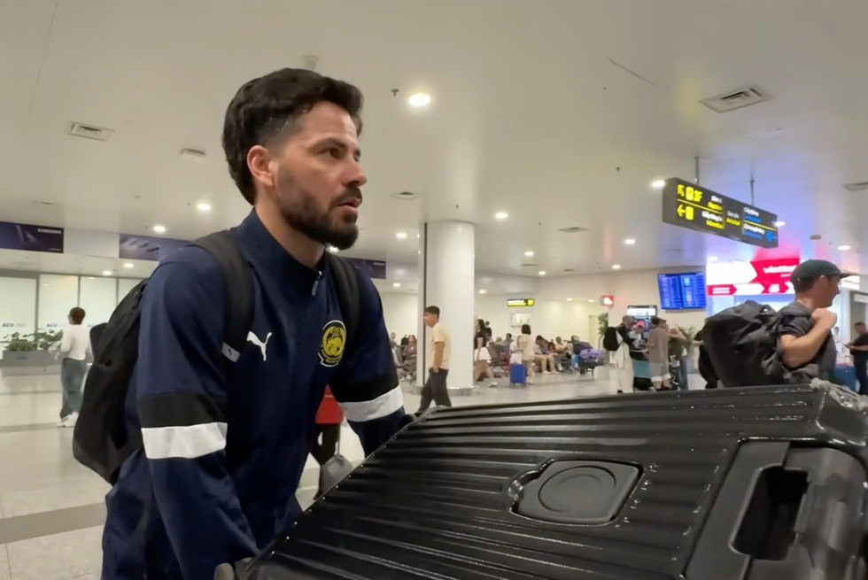 Malaysia đ&atilde; đến H&agrave; Nội với nh&acirc;n sự cực &lsquo;lạ&rsquo;, c&oacute; tới 13 cầu thủ nhập tịch: Đấu Việt Nam ng&agrave;y n&agrave;o?- Ảnh 5.