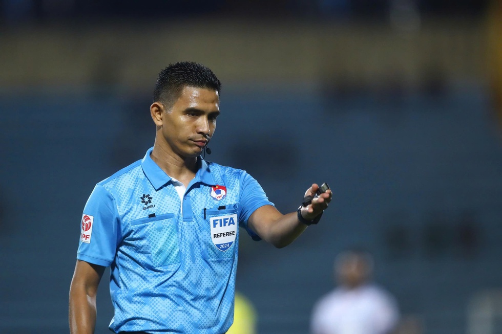  HLV Harry Kewell có cản nổi tài trí Polking?
- Ảnh 3.