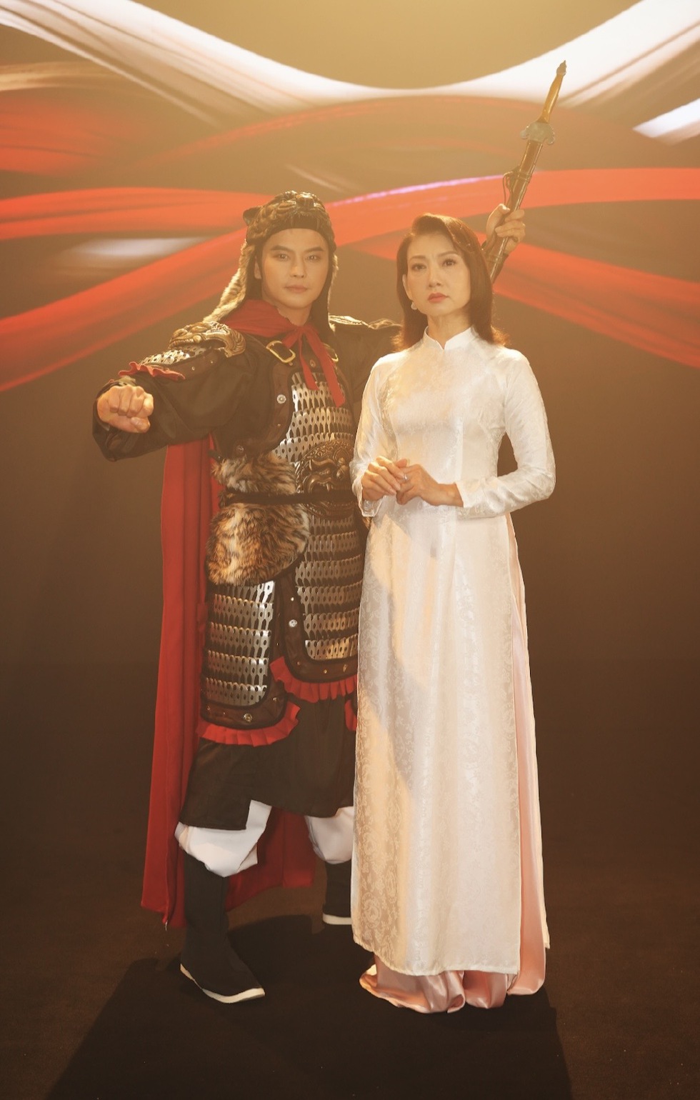 Võ Minh Lâm gây chú ý khi kết hợp cùng học trò Đàm Vĩnh Hưng
- Ảnh 4.