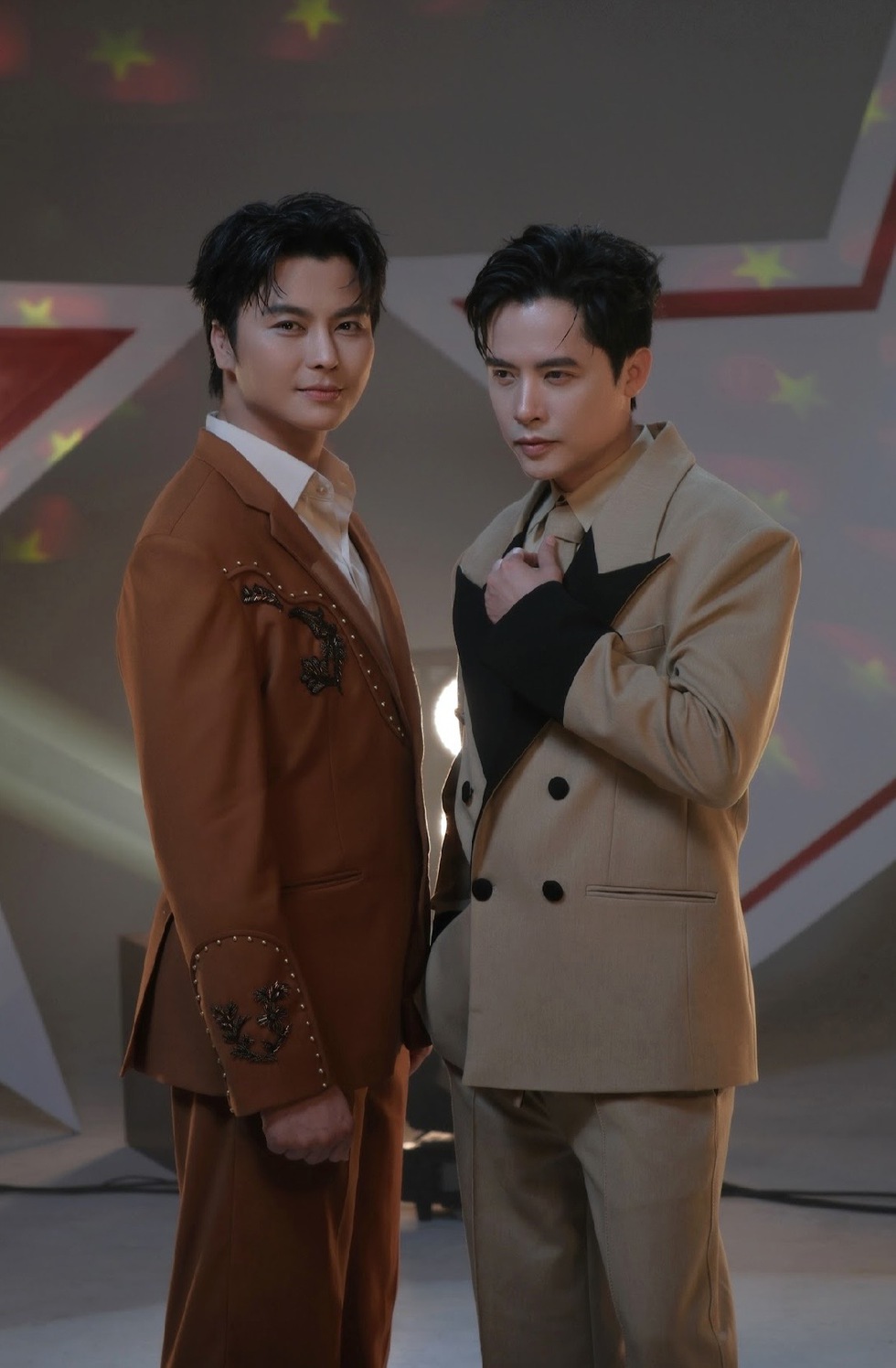 Võ Minh Lâm gây chú ý khi kết hợp cùng học trò Đàm Vĩnh Hưng
- Ảnh 3.