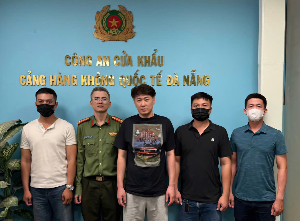 Bắt đối tượng bị Interpol truy n&atilde; đỏ đang lẩn trốn trong resort ven biển Đ&agrave; Nẵng- Ảnh 1.