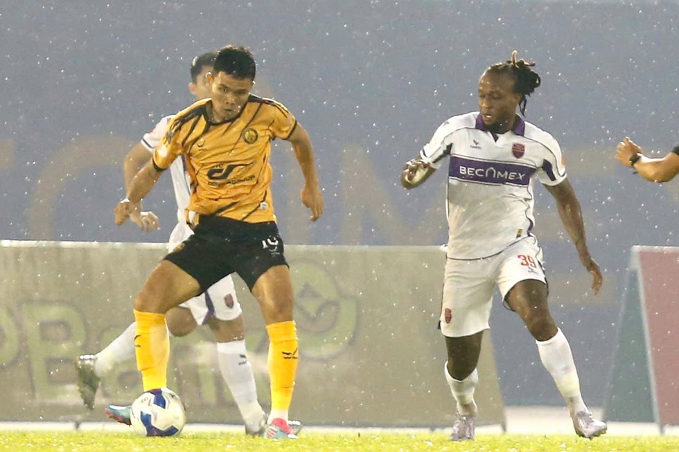 Bảng xếp hạng V-League mới nhất: Thanh H&oacute;a hết &lsquo;kh&oacute;c&rsquo; to, Đ&agrave; Nẵng lại bị ch&igrave;m rất s&acirc;u- Ảnh 2.