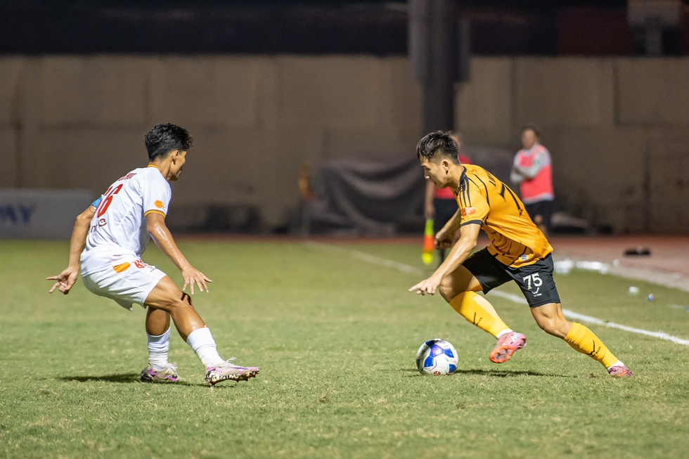 ‘Phim kinh dị’ xuất hiện, V-League hay chưa từng thấy!- Ảnh 3.