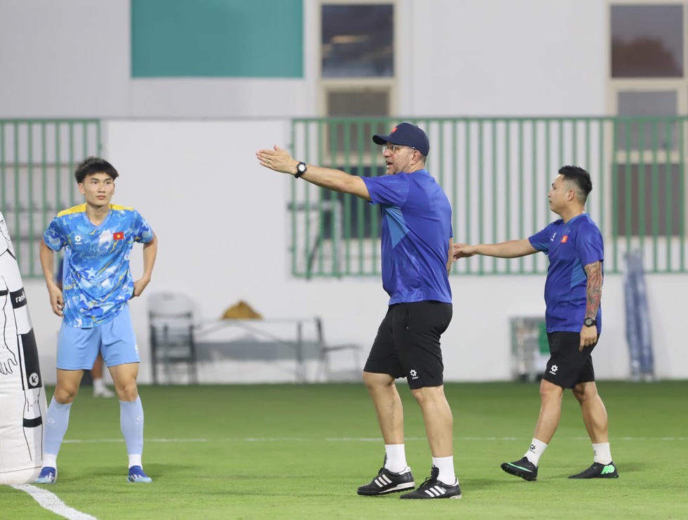 Sao trẻ Văn Dương ph&aacute;t biểu qu&aacute; hay, U.17 Việt Nam kh&ocirc;ng được ph&eacute;p mắc sai lầm ở ch&acirc;u &Aacute;- Ảnh 4.