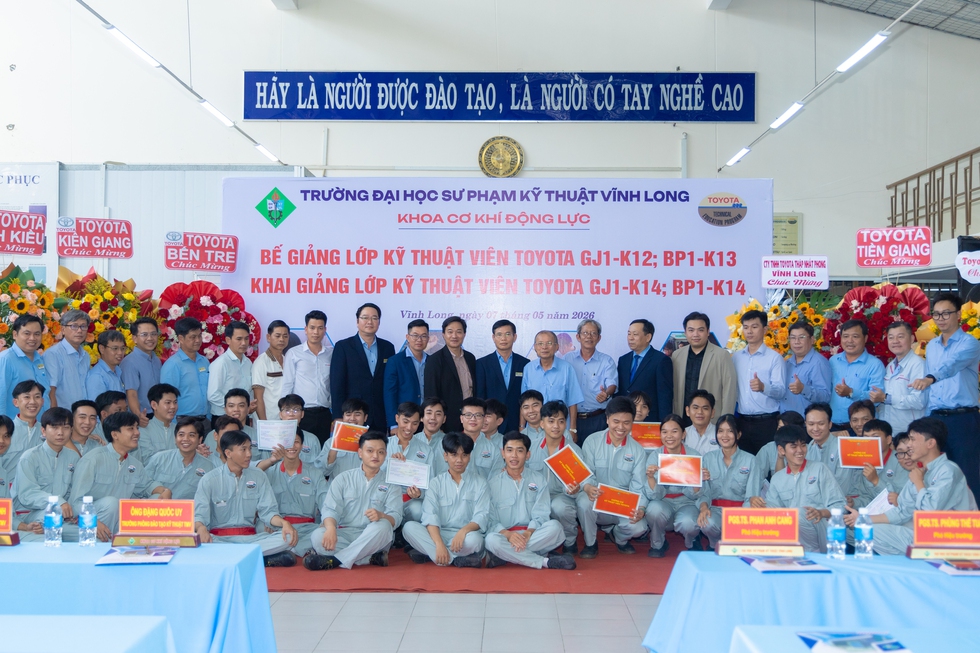 90% học viên ở Trường ĐH Sư phạm Kỹ thuật Vĩnh Long được Toyota tuyển dụng- Ảnh 2.