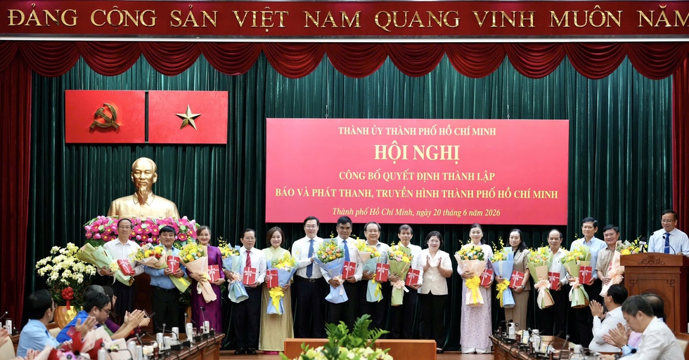 &Ocirc;ng L&ecirc; Văn Minh l&agrave;m Tổng gi&aacute;m đốc B&aacute;o v&agrave; Ph&aacute;t thanh, Truyền h&igrave;nh TP.HCM- Ảnh 3.