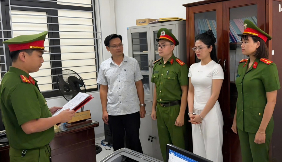 Đ&agrave; Nẵng: Khởi tố c&ocirc; g&aacute;i lừa g&oacute;p vốn kinh doanh, chiếm đoạt 700 triệu đồng- Ảnh 1.