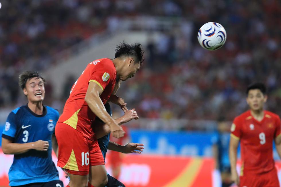 Bảng xếp hạng mới nhất ASEAN Cup 2026: Việt Nam tụt xuống thứ 3, phải thắng Indonesia mới đi tiếp - Ảnh 2.