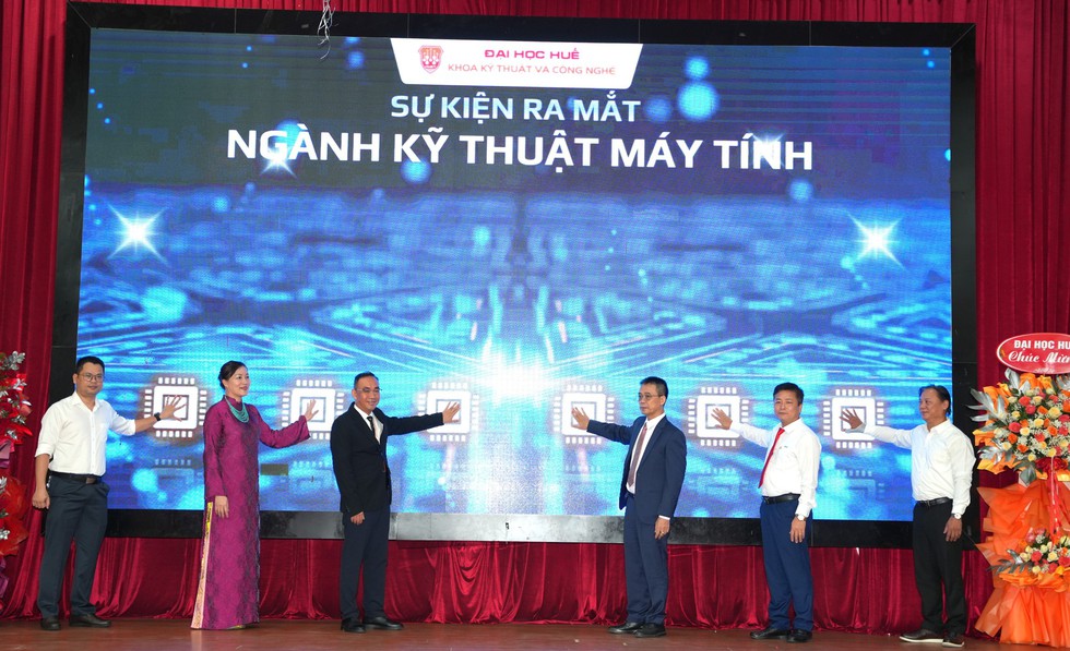 Sinh vi&ecirc;n chưa tốt nghiệp đ&atilde; c&oacute; việc l&agrave;m, lương 18 triệu đồng/th&aacute;ng- Ảnh 3.