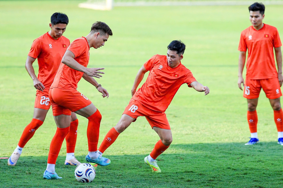 Nhận định b&aacute;n kết Malaysia vs Việt Nam: Thầy Kim điều chỉnh trạng th&aacute;i, quyết v&agrave;o chung kết - Ảnh 1.