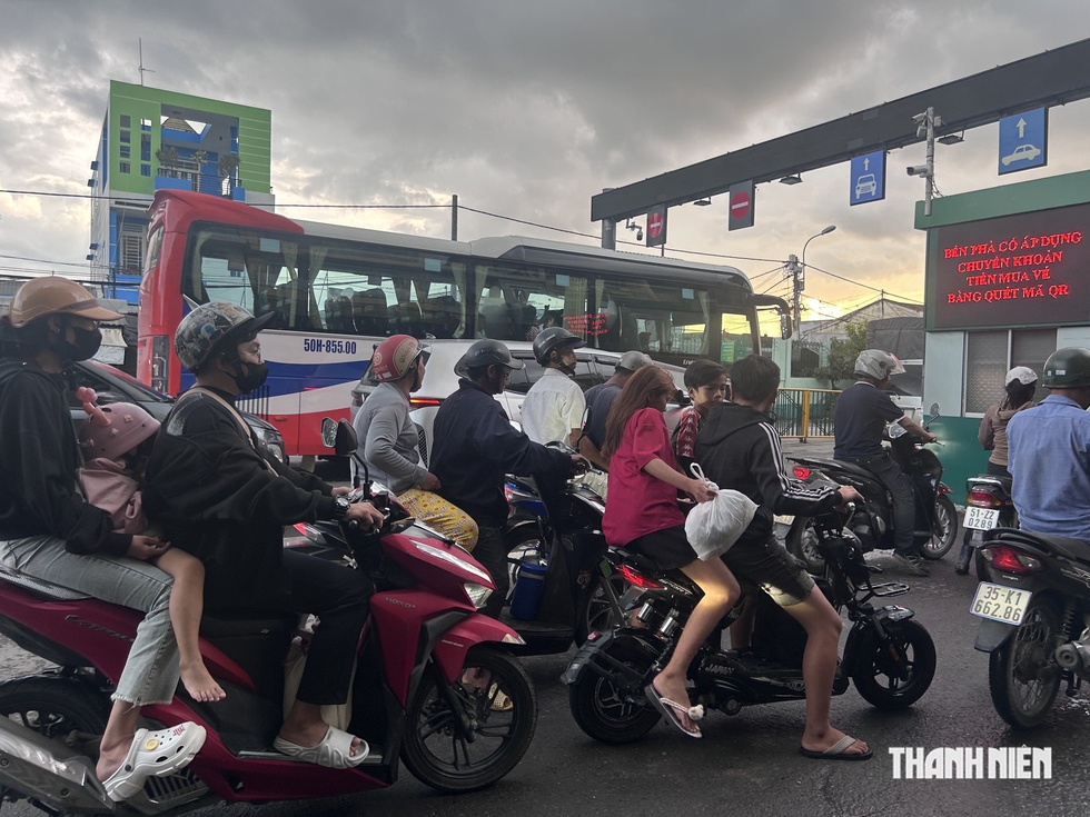 C&oacute; một nỗi khổ mang t&ecirc;n&hellip; kẹt ph&agrave; B&igrave;nh Kh&aacute;nh- Ảnh 3.