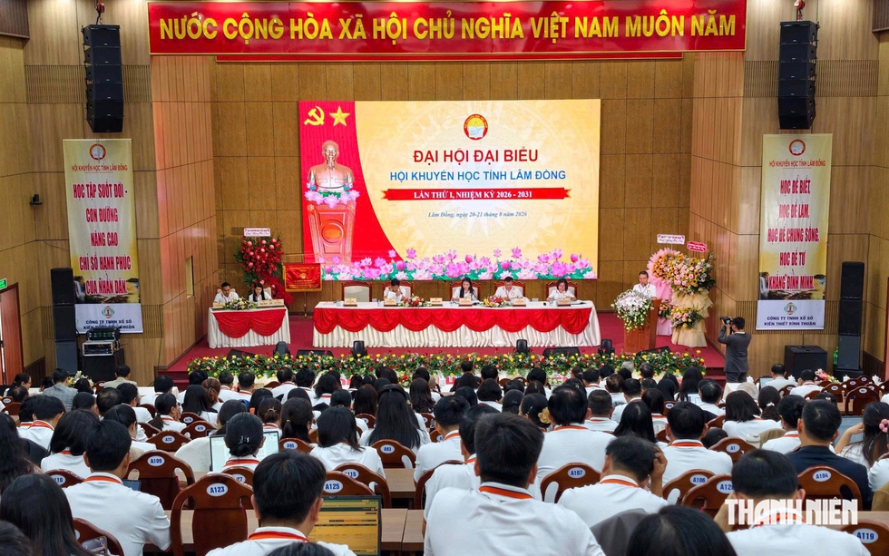 Bà Tôn Nữ Ngọc Hạnh tiếp tục làm Chủ tịch Hội Khuyến học tỉnh Lâm Đồng- Ảnh 1.