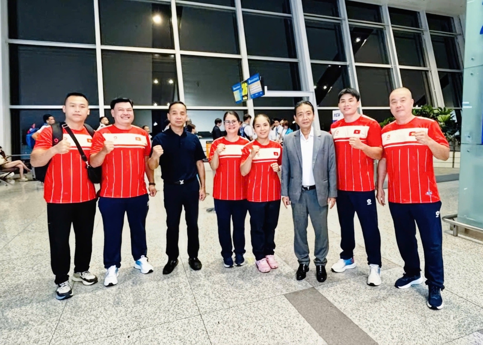 Thứ trưởng Hoàng Đạo Cương úy lạo đội tuyển cầu mây Việt Nam và đội MMA trước ASIAD- Ảnh 2.