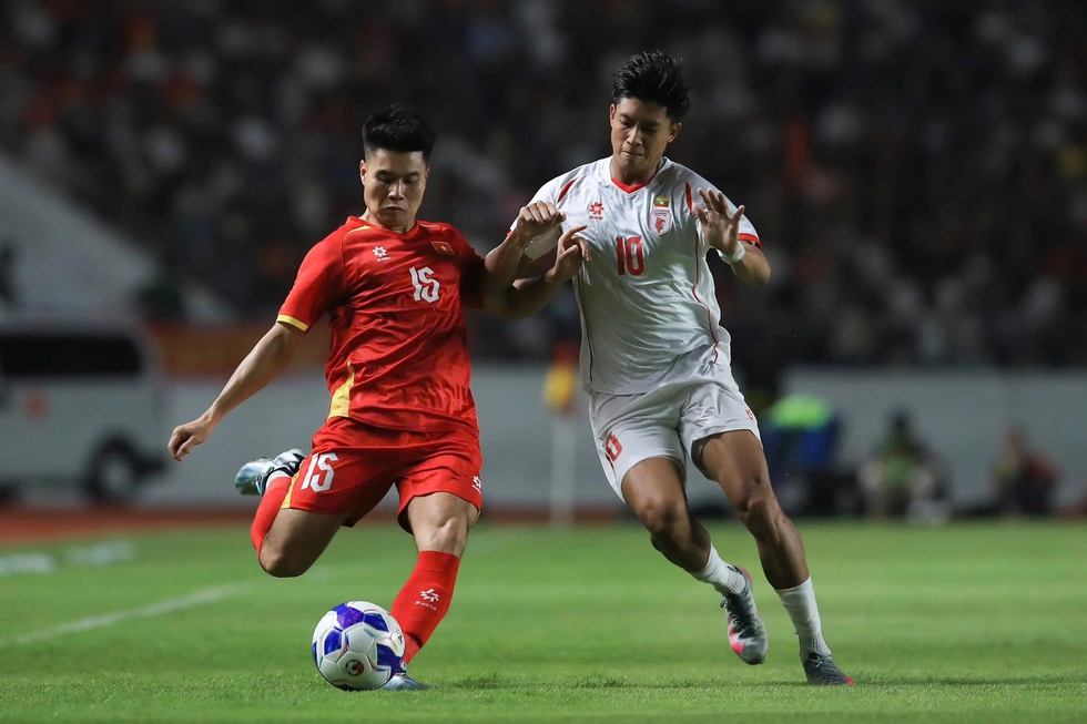 Bảng xếp hạng FIFA ASEAN Cup mới nhất: Campuchia thắng Myanmar để đứng đầu, Hồng Kông vượt mặt Lào- Ảnh 1.