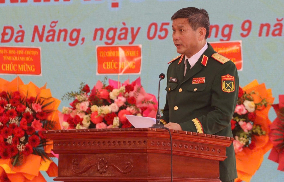 Trường Thiếu sinh qu&acirc;n miền Trung khai giảng: Học sinh kh&oacute;a đầu ti&ecirc;n h&aacute;o hức 'nhập ngũ'- Ảnh 4.