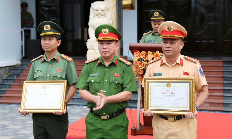 Gi&aacute;m đốc C&ocirc;ng an Đ&agrave; Nẵng y&ecirc;u cầu tập trung đấu tranh với 'giang hồ mạng'- Ảnh 6.