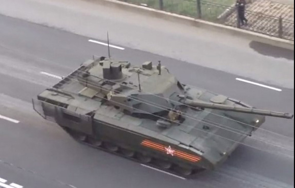 Phó Thủ tướng Nga khen siêu xe tăng Armata dáng 'đẹp' - ảnh 3