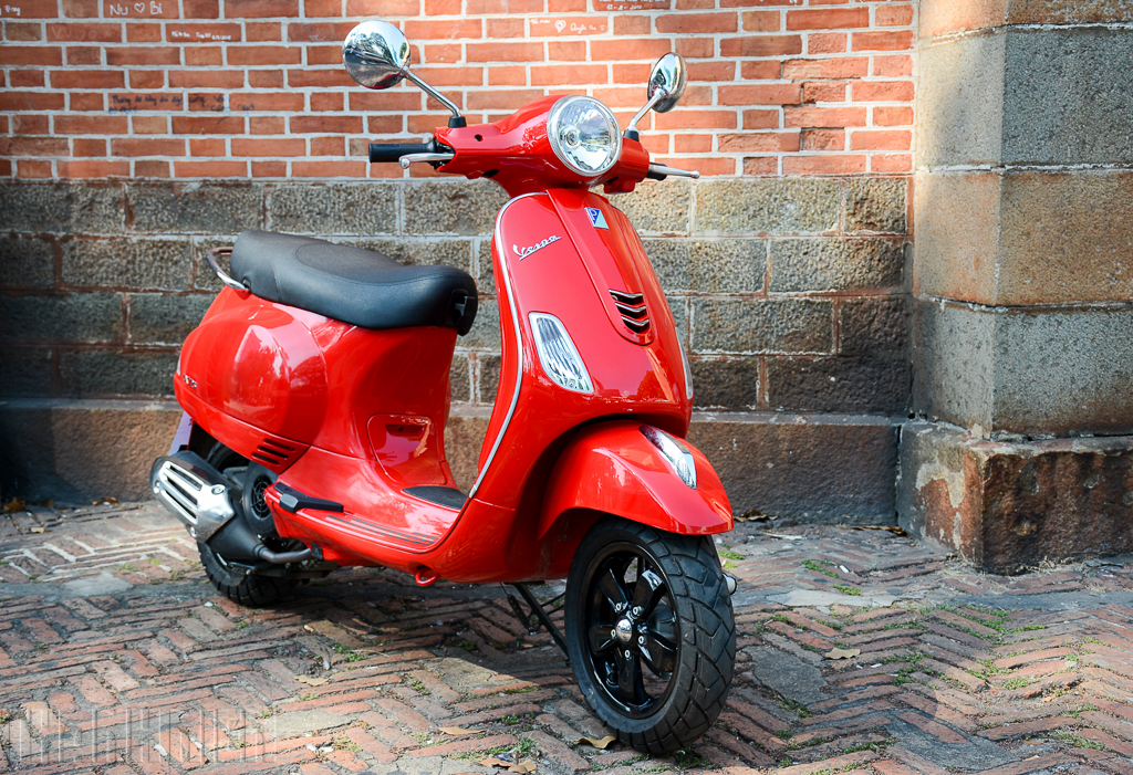 Vespa Lx125 Mới: Khác Biệt Từ 'Trái Tim' Ẩn Sau Hình Hài Cũ