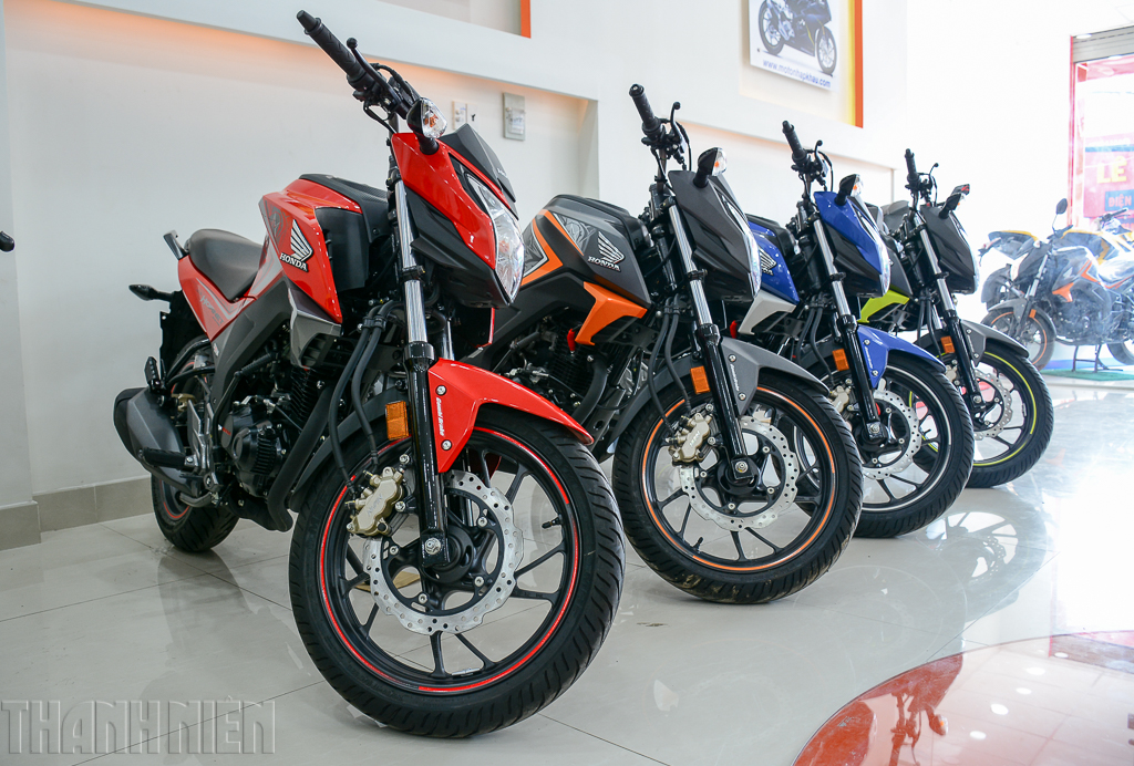 Cận Cảnh Mô Tô Honda CB Hornet 160R Giá 27 Triệu Đồng