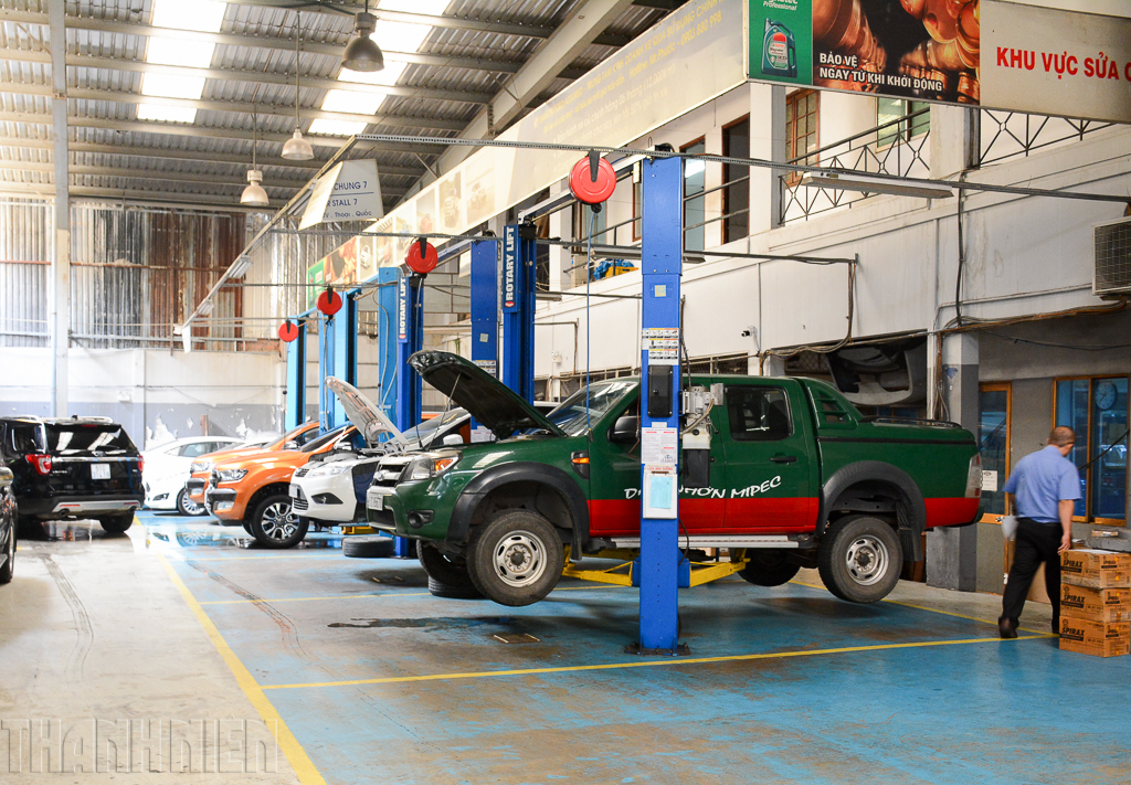 Cơ hội lái test và đánh giá xe cộ Ford free nằm trong Ford Roadshow 2016