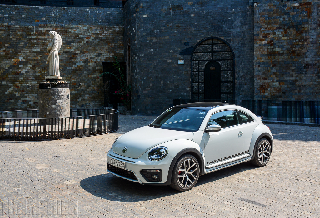 Con bọ Volkswagen Beetle tái xuất thành xe chạy điện