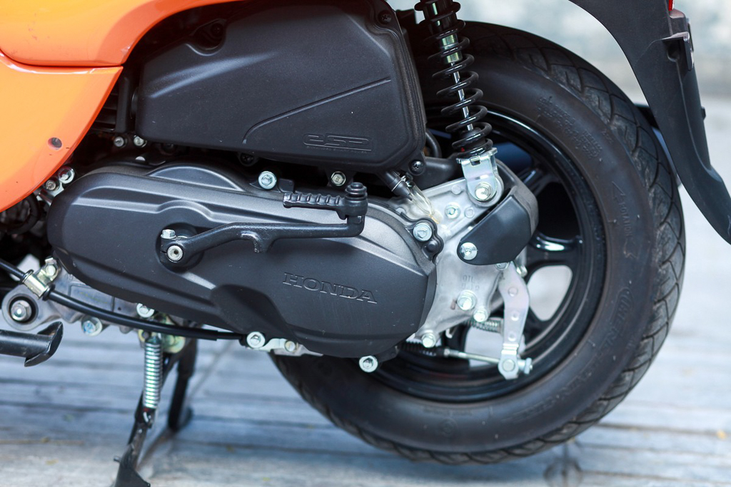 Xe tay ga 50 phân khối Yamaha Vino 2021 dùng động cơ Honda
