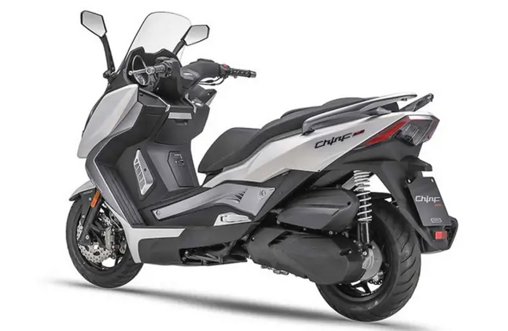 Các mẫu xe tay ga 300cc Honda tại Việt Nam giá bao nhiêu