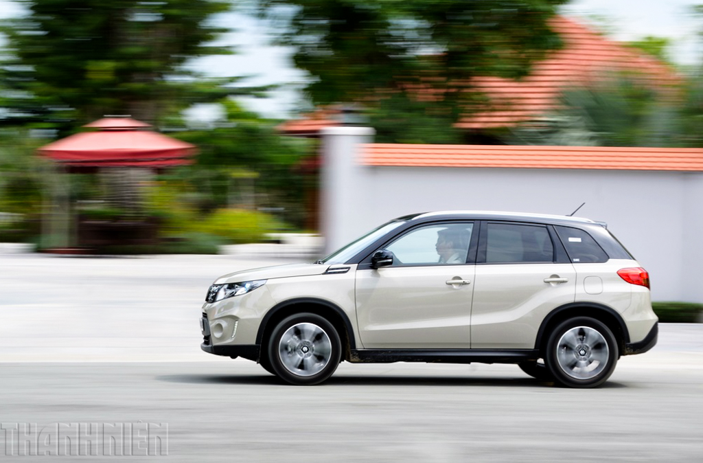 Explora la ciudad para descubrir Suzuki Vitara vitara 2015 Explora la ciudad para descubrir Suzuki Vitara