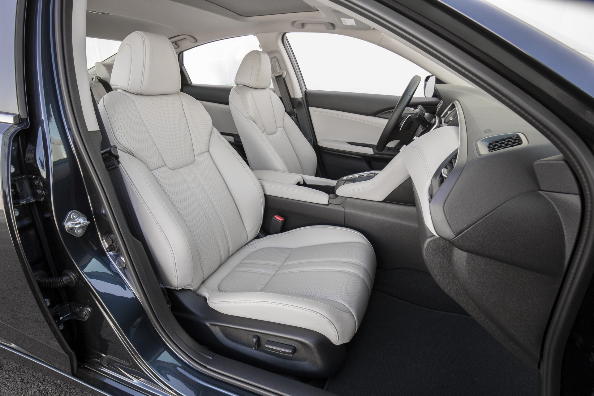 Đánh giá Honda Insight 2019  đàn anh Civic đàn em Accord  Đánh giá