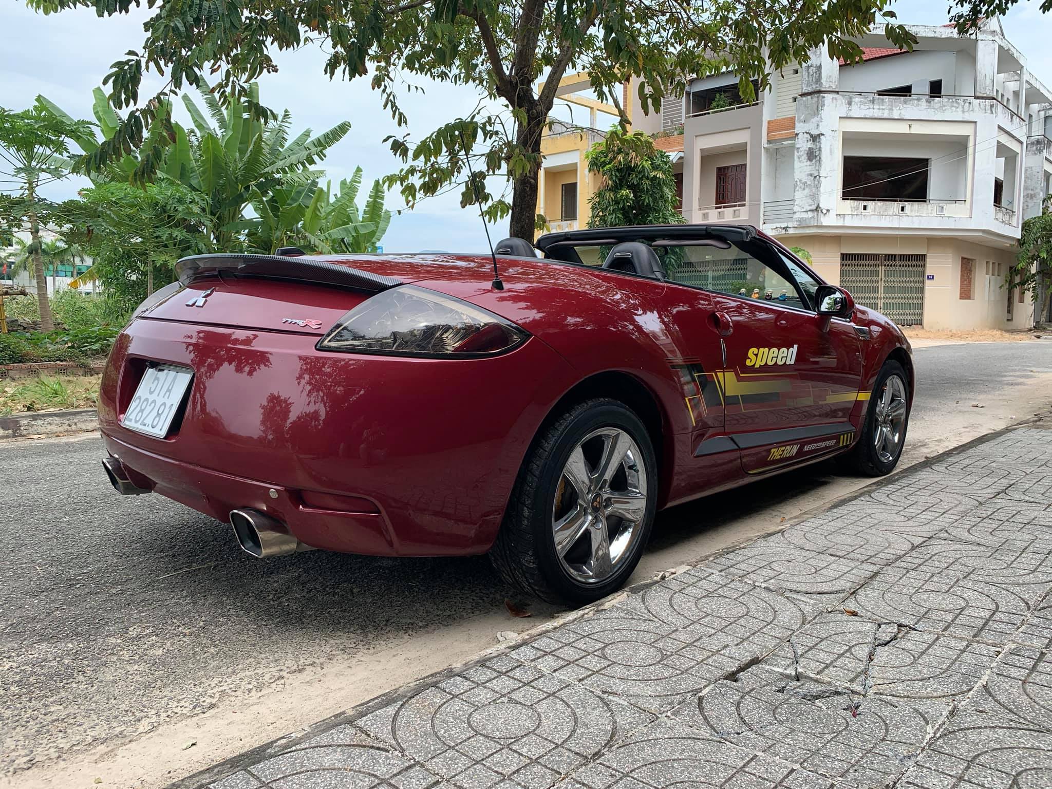 Mitsubishi Eclipse - Xe Mui Trần Giá 500 Triệu Đồng Tại Việt Nam Mitsubishi Eclipse - Xe Mui Trần Giá 500 Triệu Đồng Tại Việt Nam