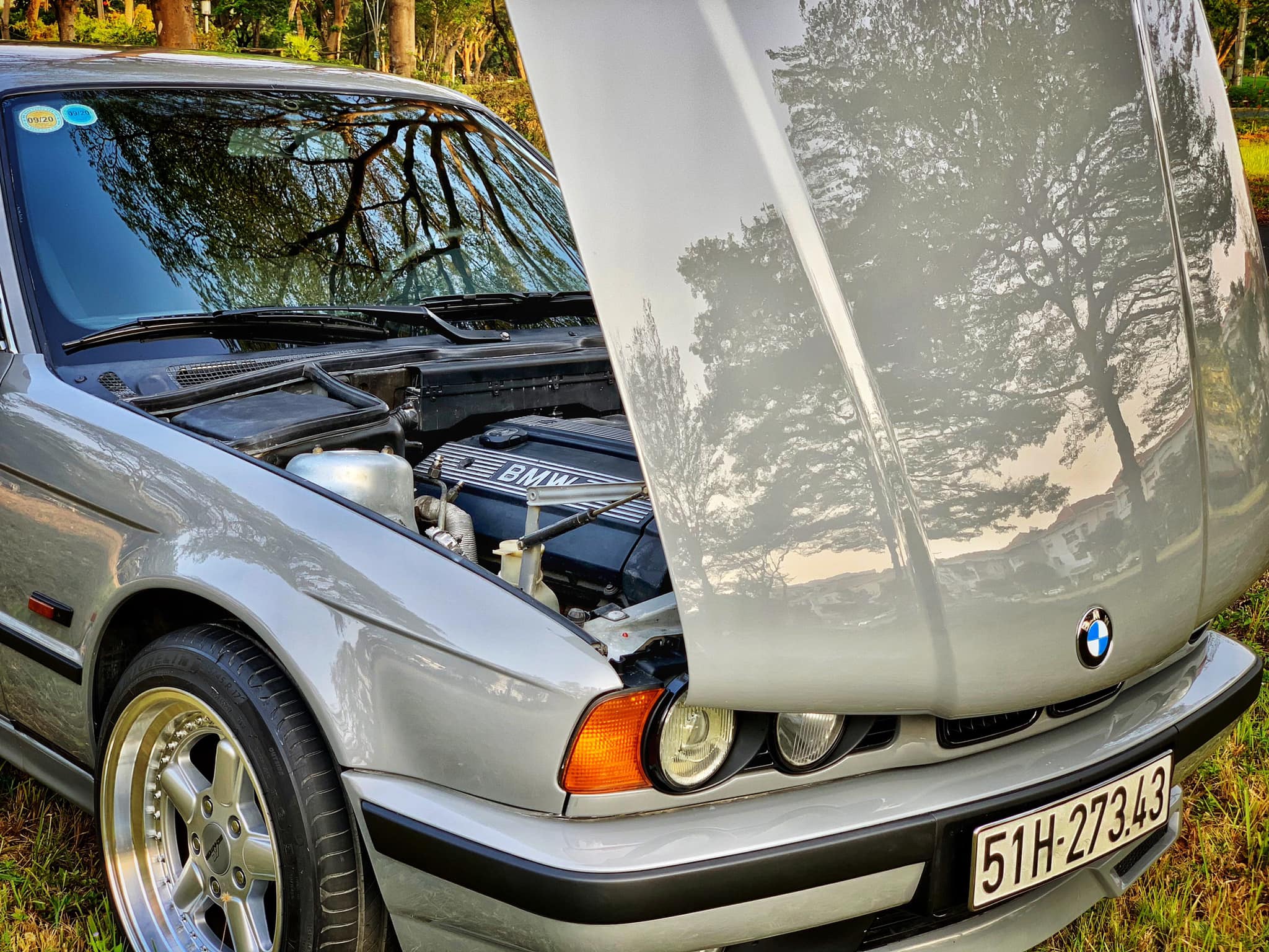 Ắc quy xe BMW 525i  Lắp Đặt Tận Nơi Tại TPHCM