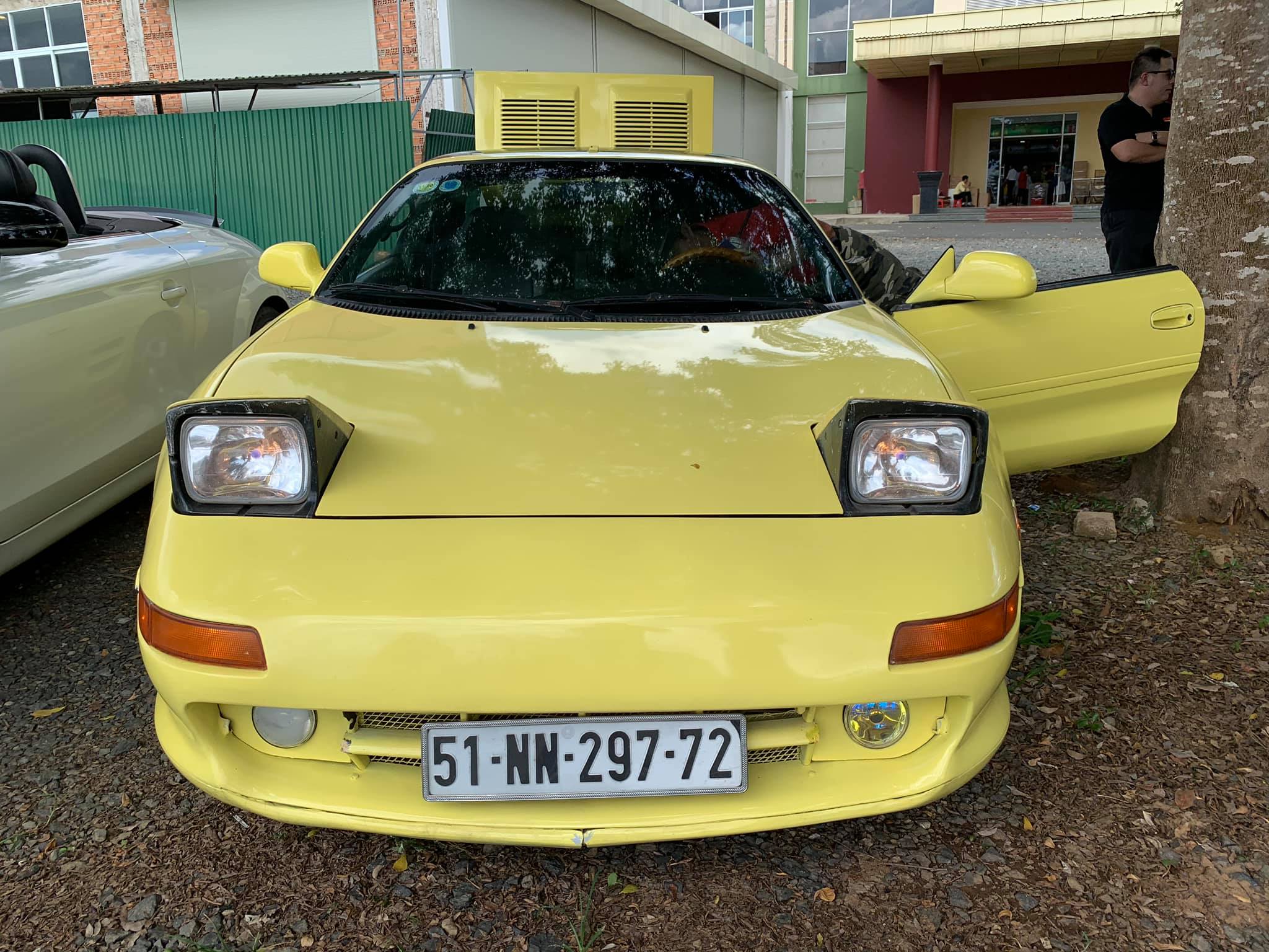 Xe hiếm Toyota MR2 1991 xuất hiện tại Việt Nam