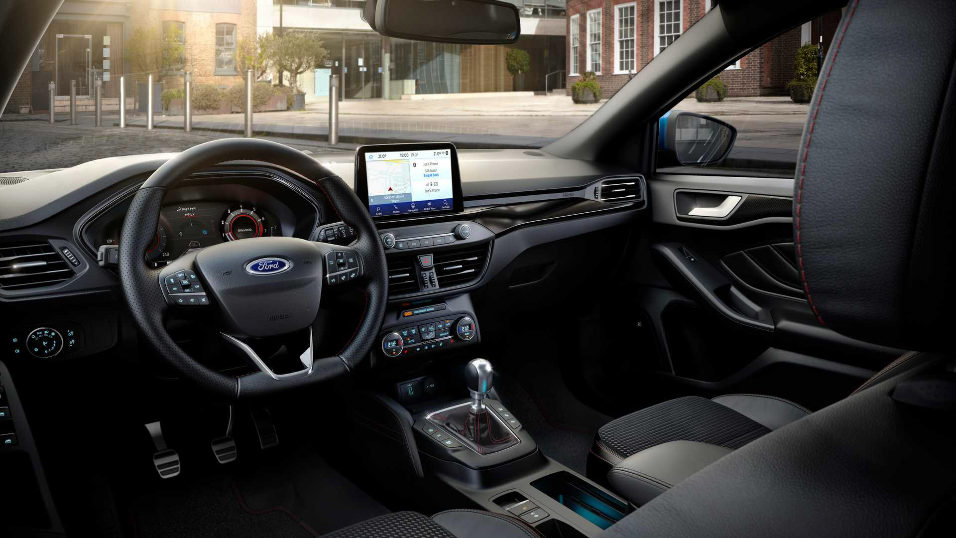 Sự cạnh tranh giữa Ford Focus 2020 và Honda Civic 2020
