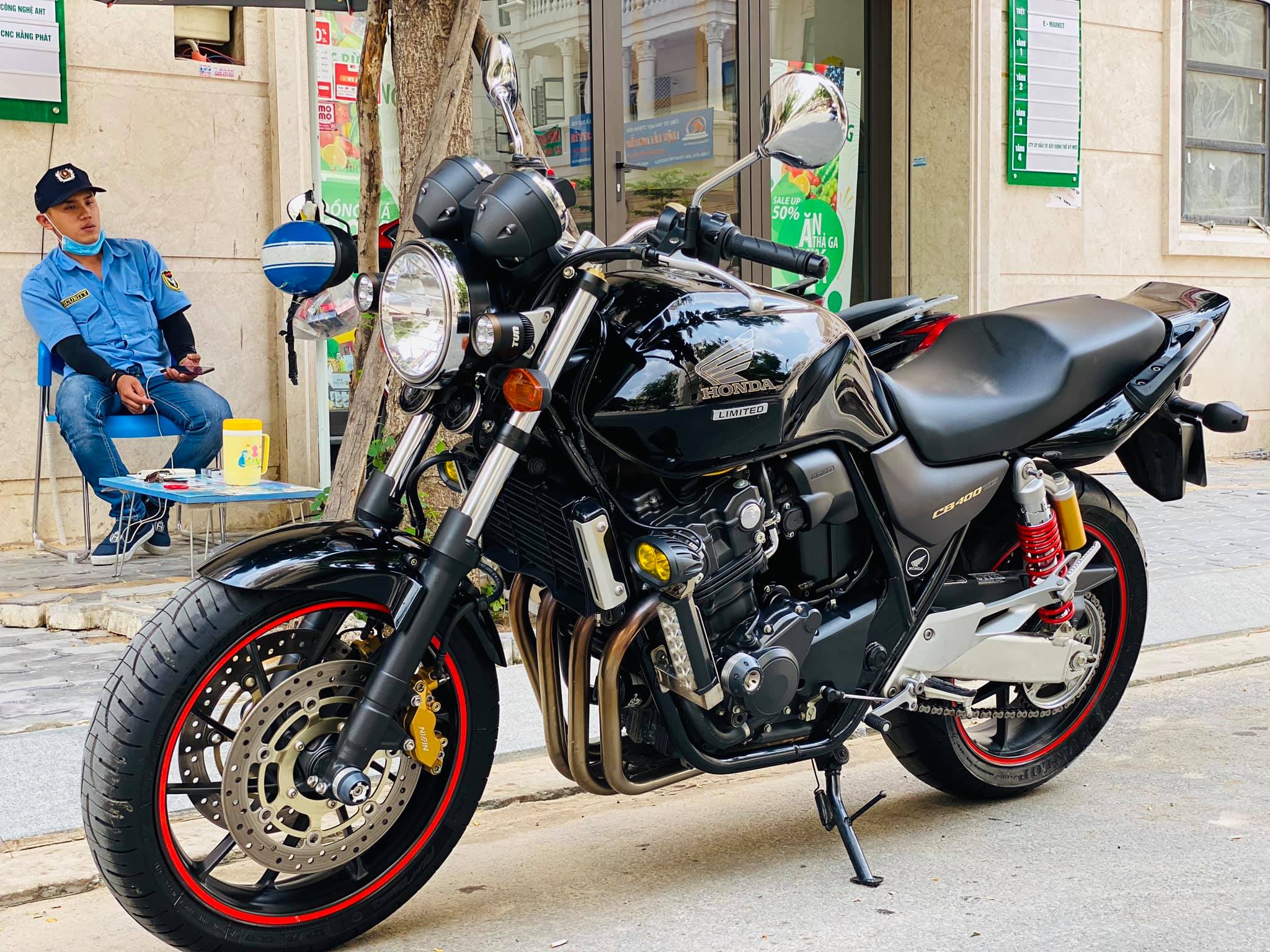 Chi tiết Honda CB400 SF sắp phân phối tại Việt Nam